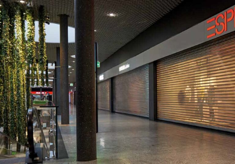 84555-Rideaux_a_lames_et_grilles_a_enroulement_112018-2