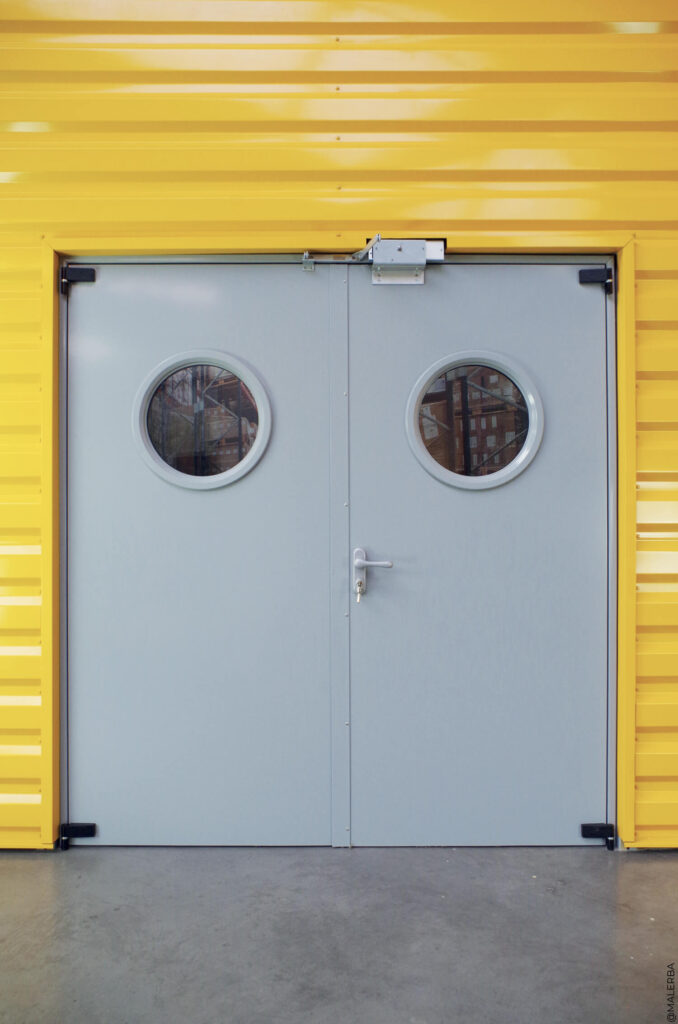 Portes pietonnes - Sélecteur de fermeture