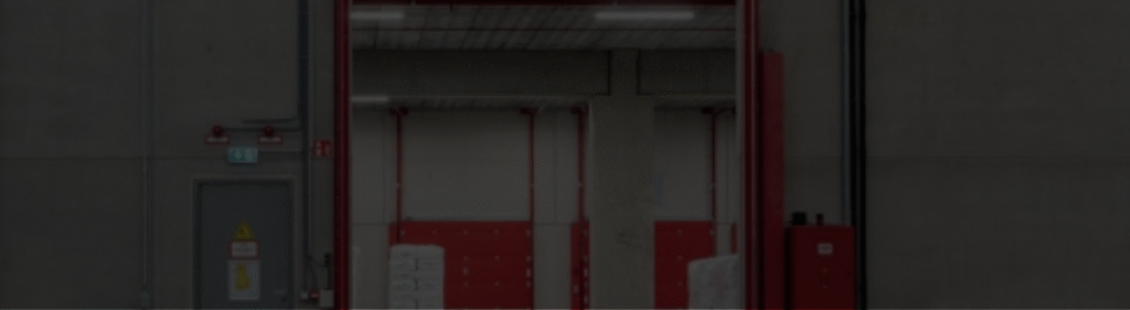 Pose de porte sectionnelle à Roissy - MANUREGION